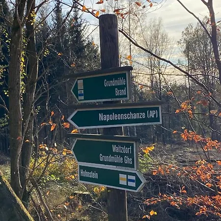 Semesterbostad Am Fusse Zur Napoleonschanze *